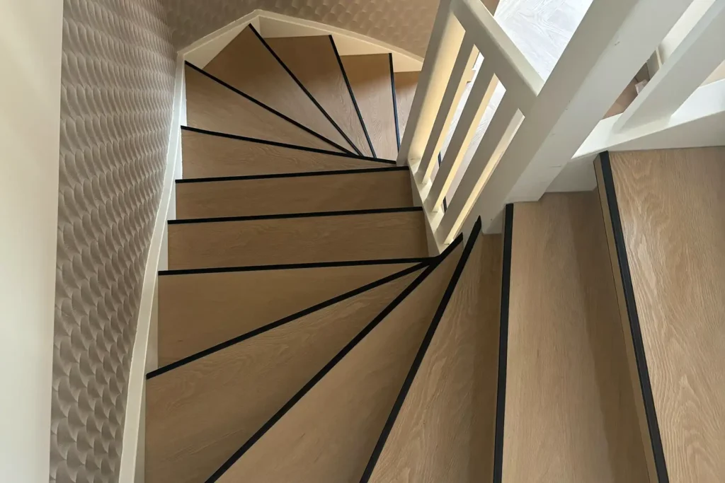 Traprenovatie Trends 2025: De Nieuwe Stijl in Huis